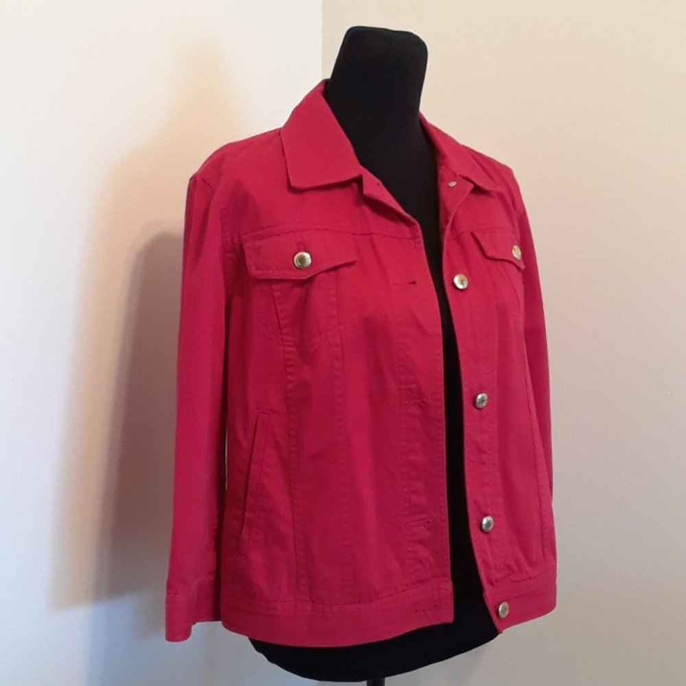 "RED ROBIN" CHAPS Vintage Denim Jacket ❤